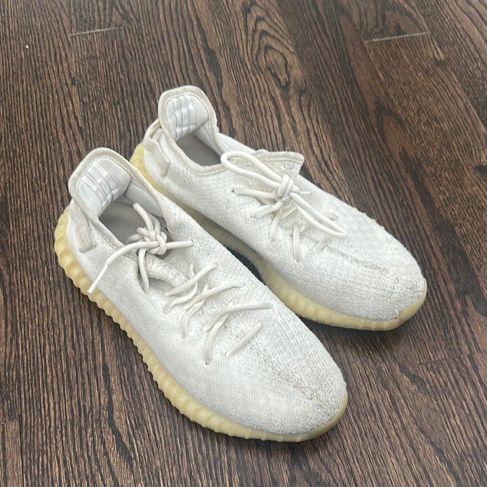 Yeezy Cream White Sneakers